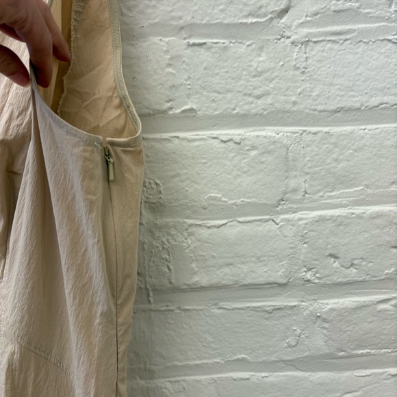 Anthropologie || Sleeveless V-Neck A-Line Dress Seamed Midi Tan 14 - Picture 4 of 9